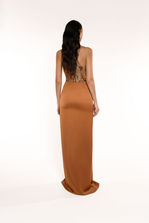 Long Skirt With Knot And Large Split