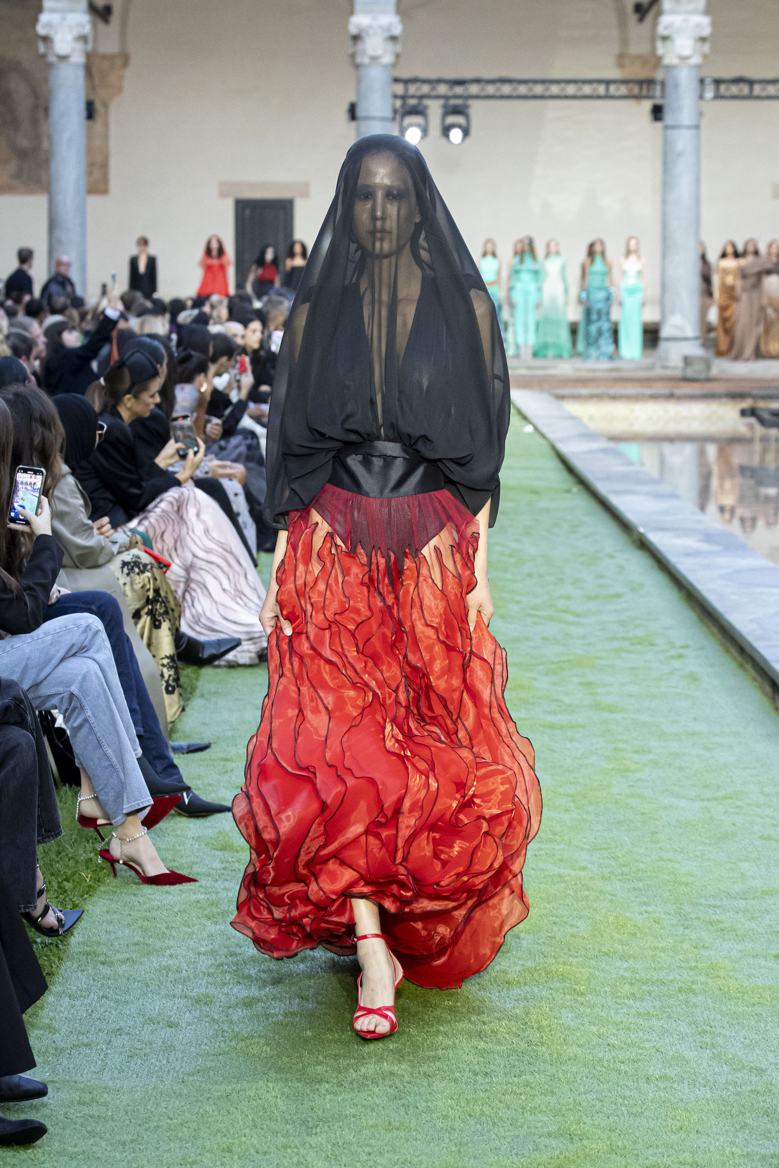 Maktub Runway