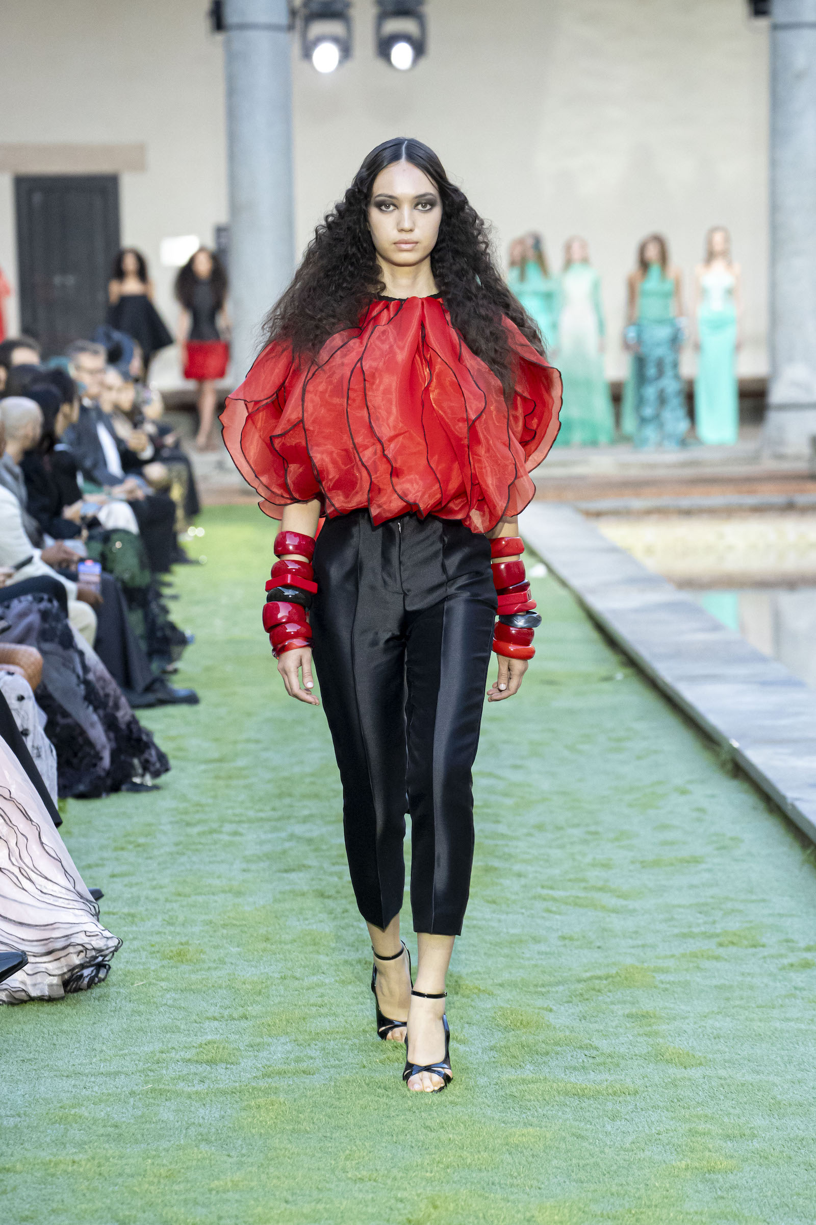 Maktub Runway