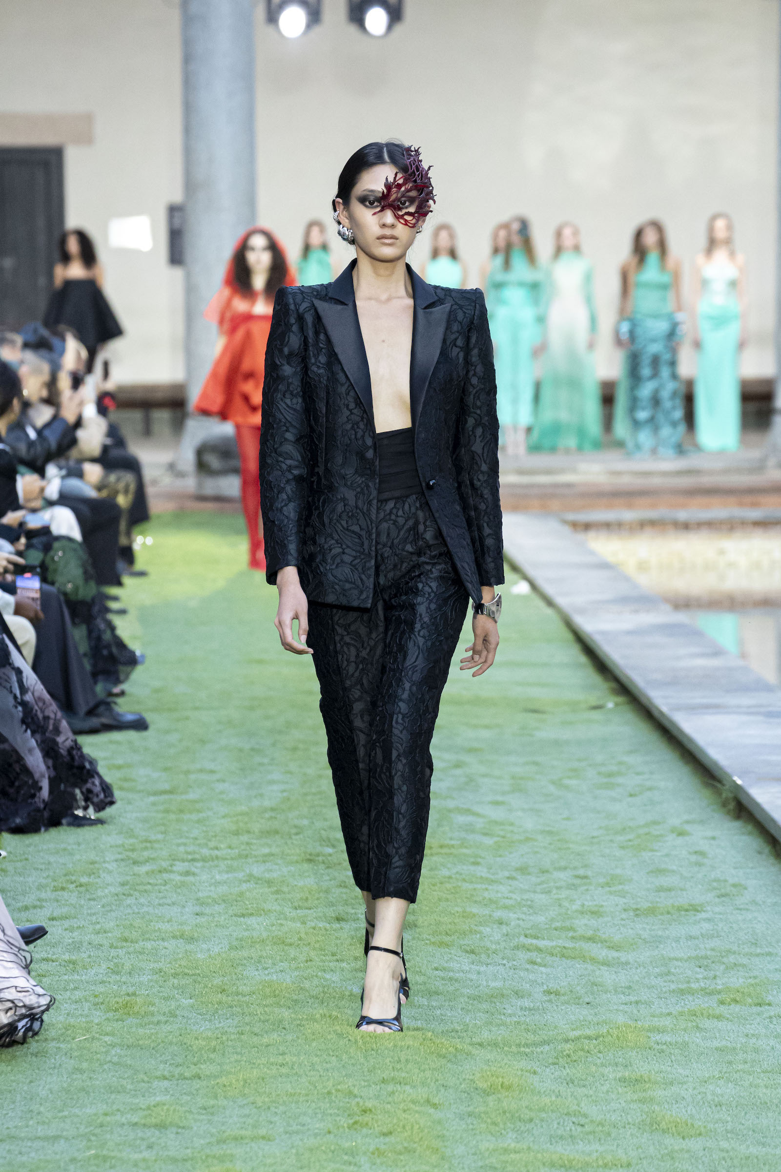 Maktub Runway