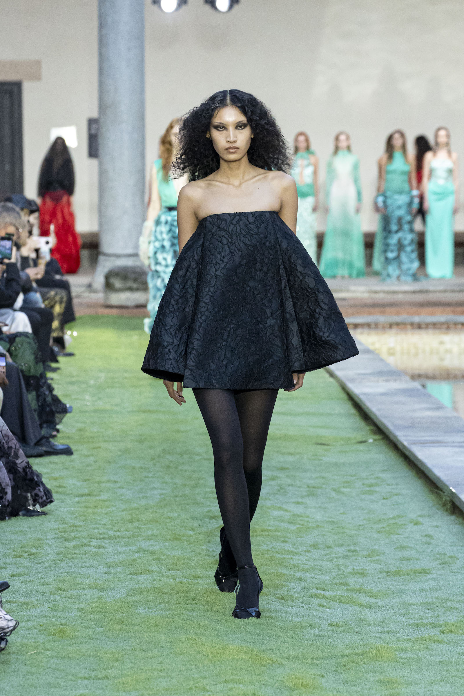 Maktub Runway