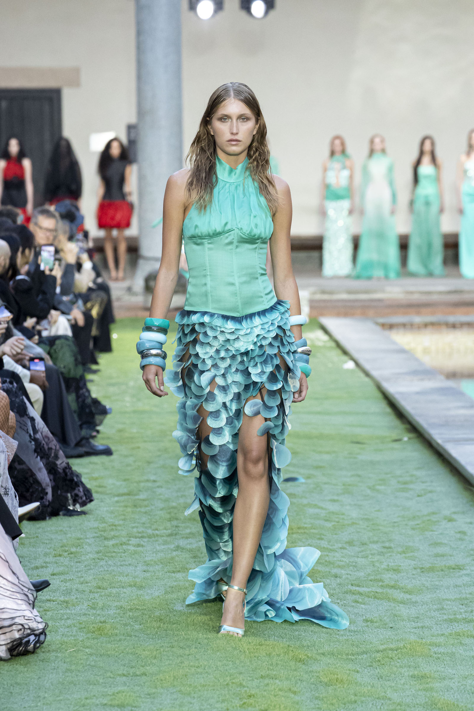 Maktub Runway