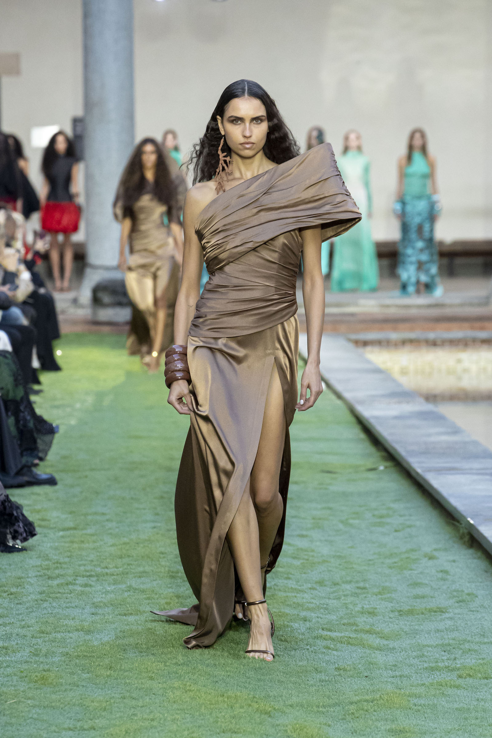 Maktub Runway
