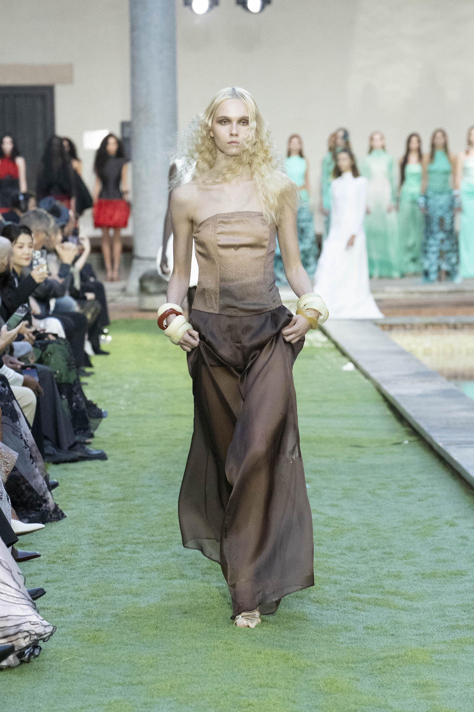 Maktub Runway