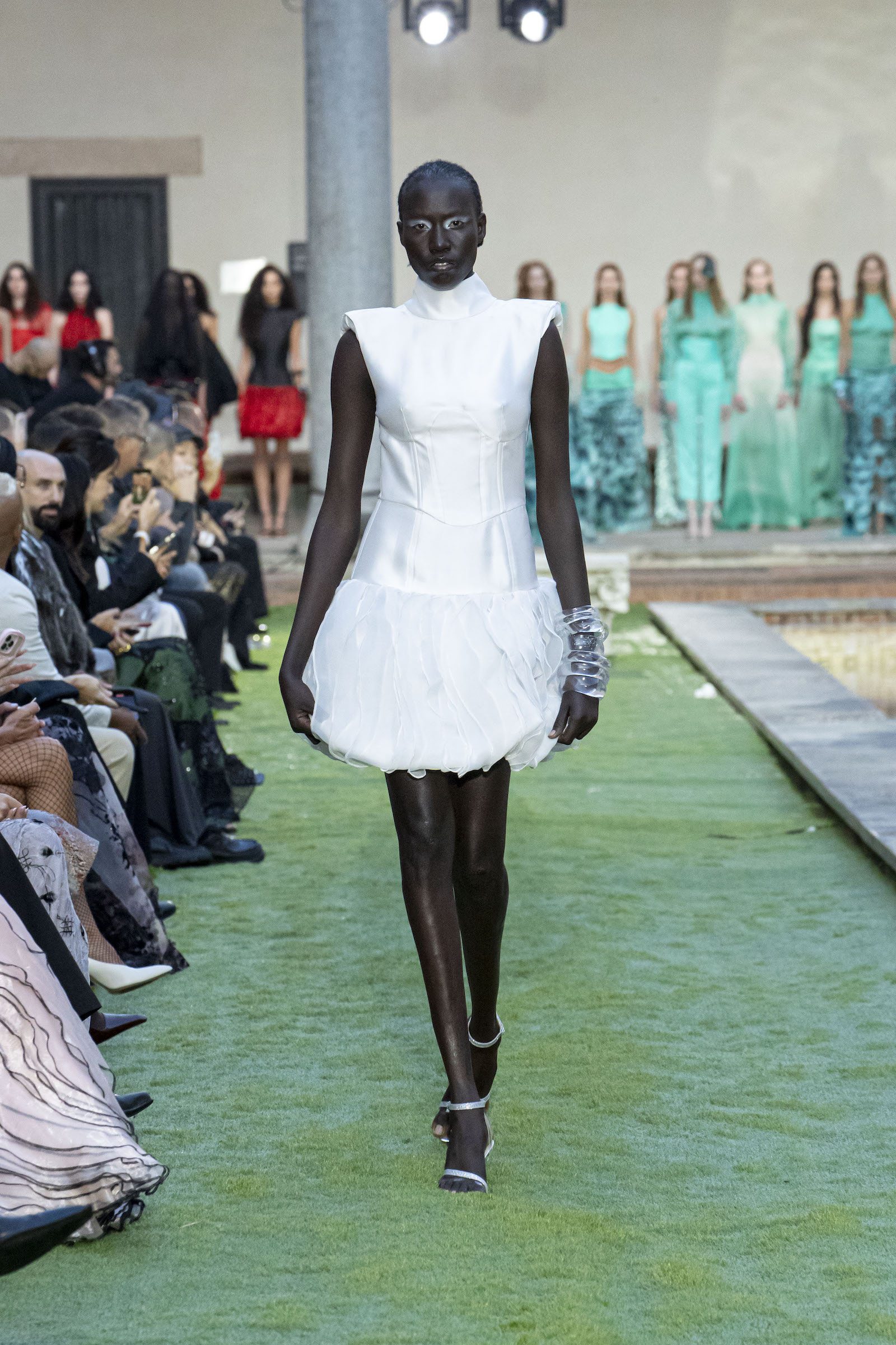 Maktub Runway
