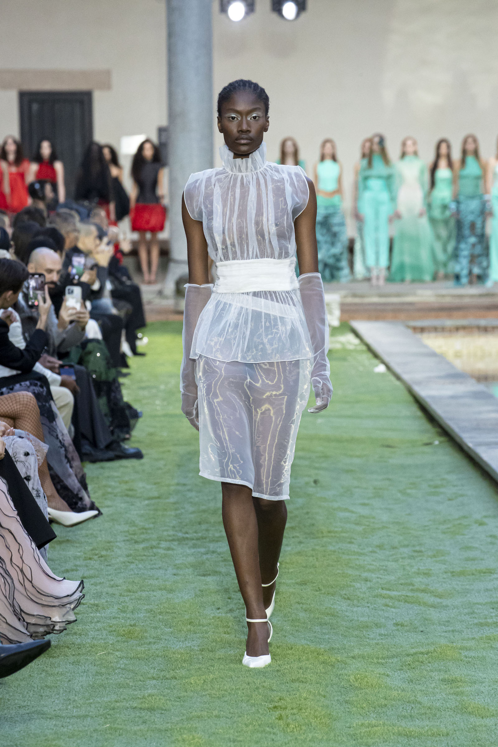 Maktub Runway