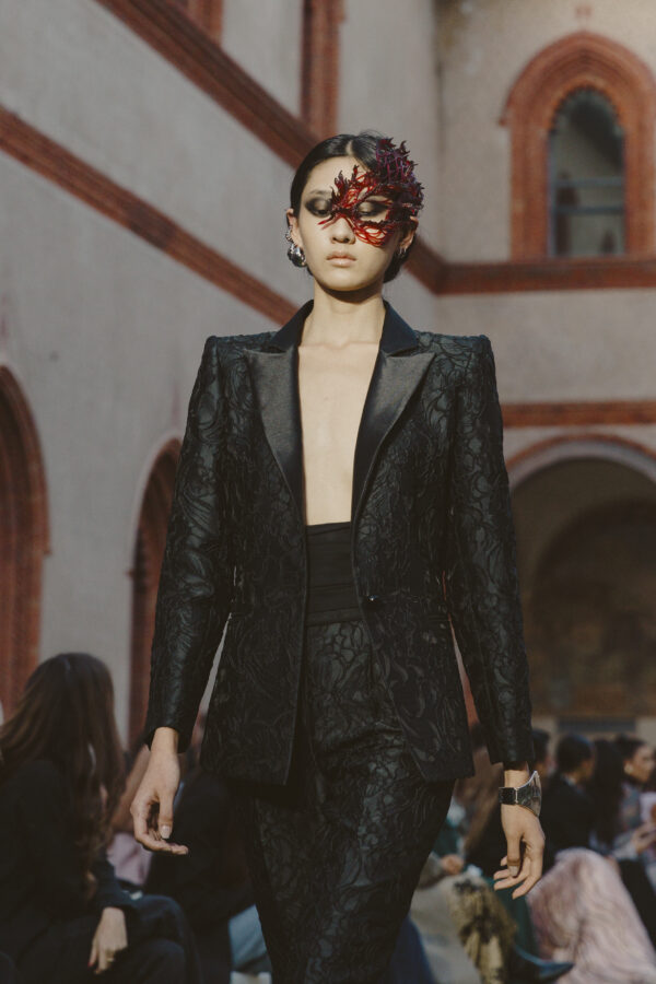 Handcrafted Mask from Runway – Fire-Maktub SS 2026 Collection